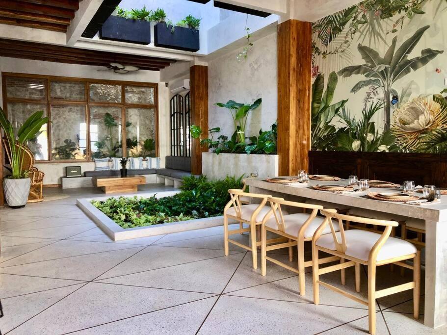 Casa San Antonio, Villa De Diseno Con Piscina En La Azotea. - Cartagena — Fotos 1