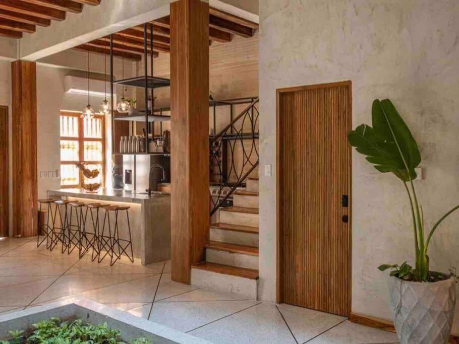 Casa San Antonio, Villa De Diseno Con Piscina En La Azotea. - Cartagena — Fotos 3